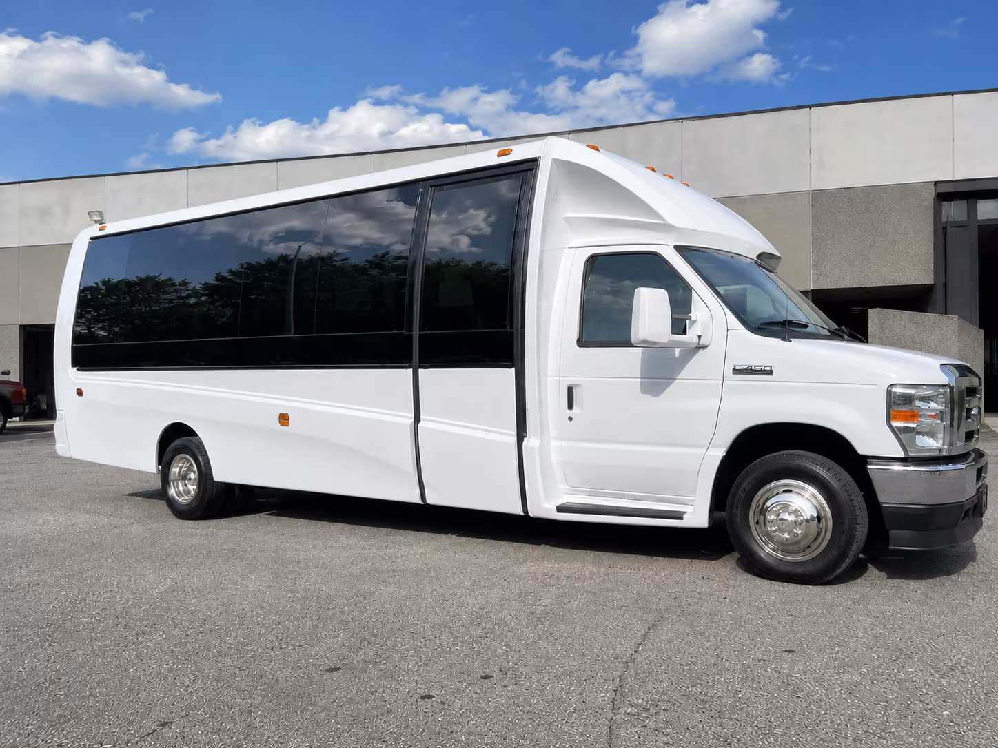 Salinas Airport Shuttles & Transportation