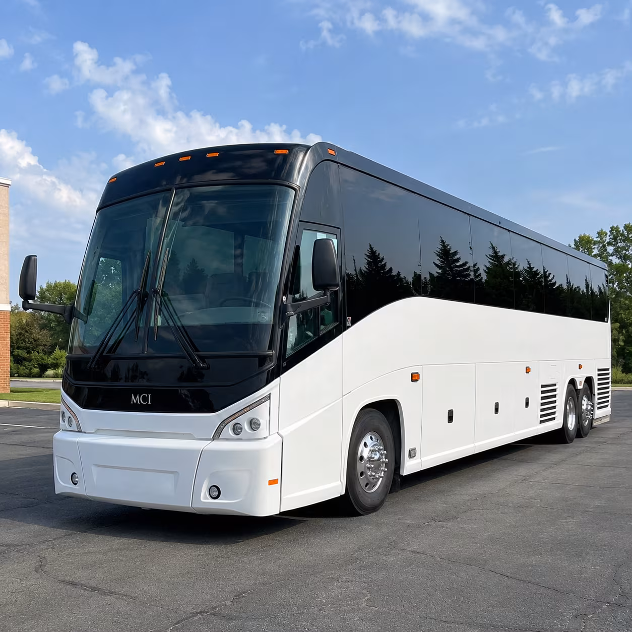 Santa Maria Airport Shuttle & Transportation party bus exterior
