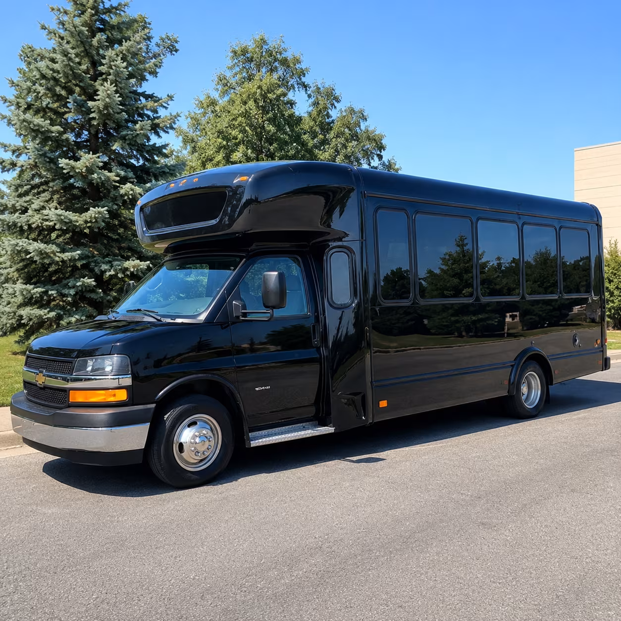 Santa Maria Birthday, Sweet 16, & Quinceañera Party Bus Rentals