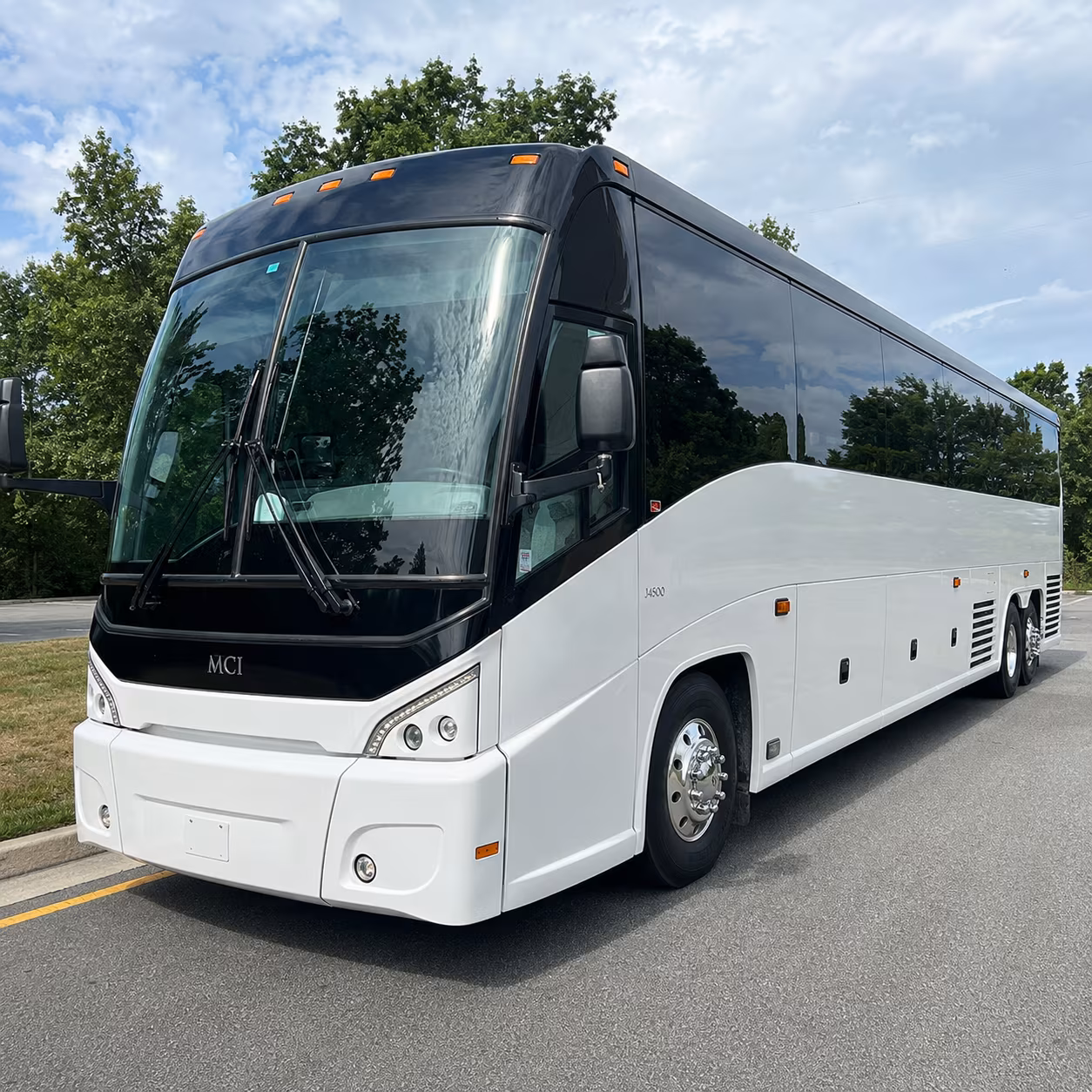 Santa Maria Corporate Transportation party bus exterior